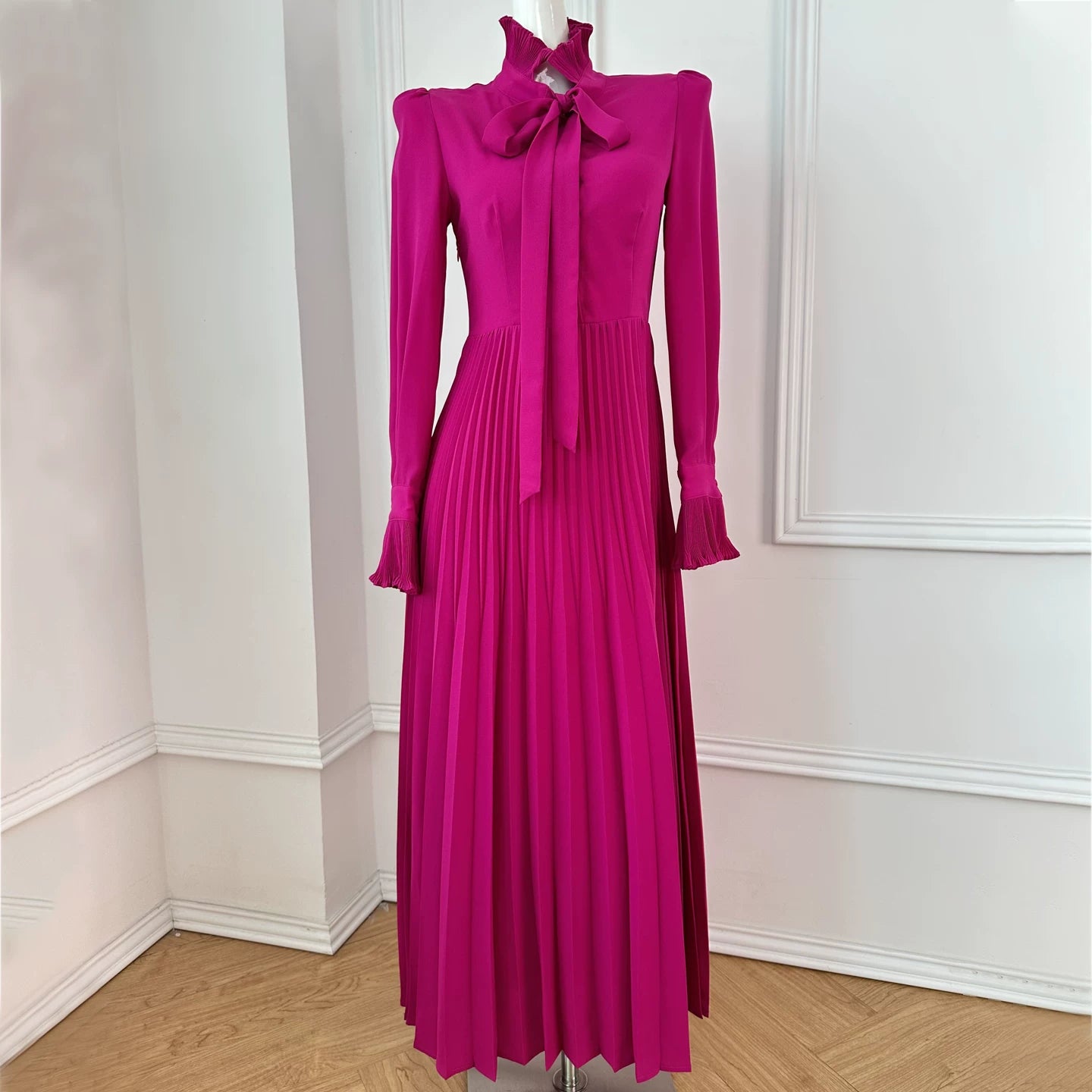 Polyester Long-Sleeve Dress with Pleated Skirt and Tie-Neck