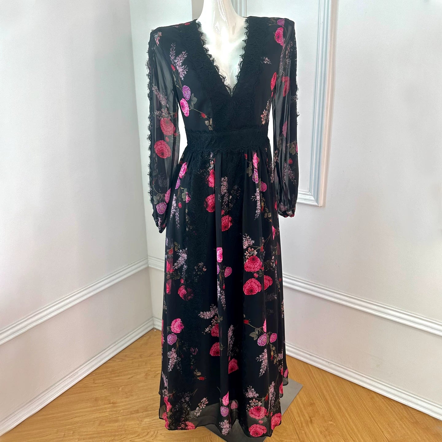 Polyester V-Neck Lace Patchwork Long Dress