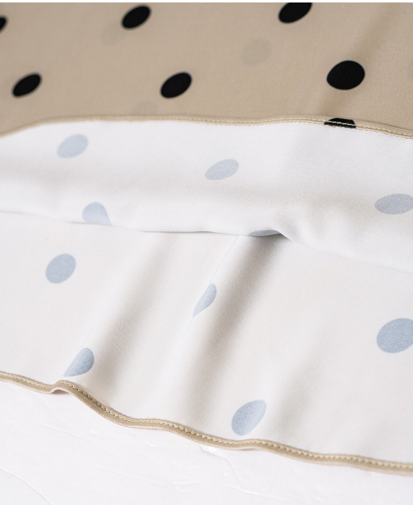 b6e6064d-7fc5-4ca5-a460-ef662cc093dc