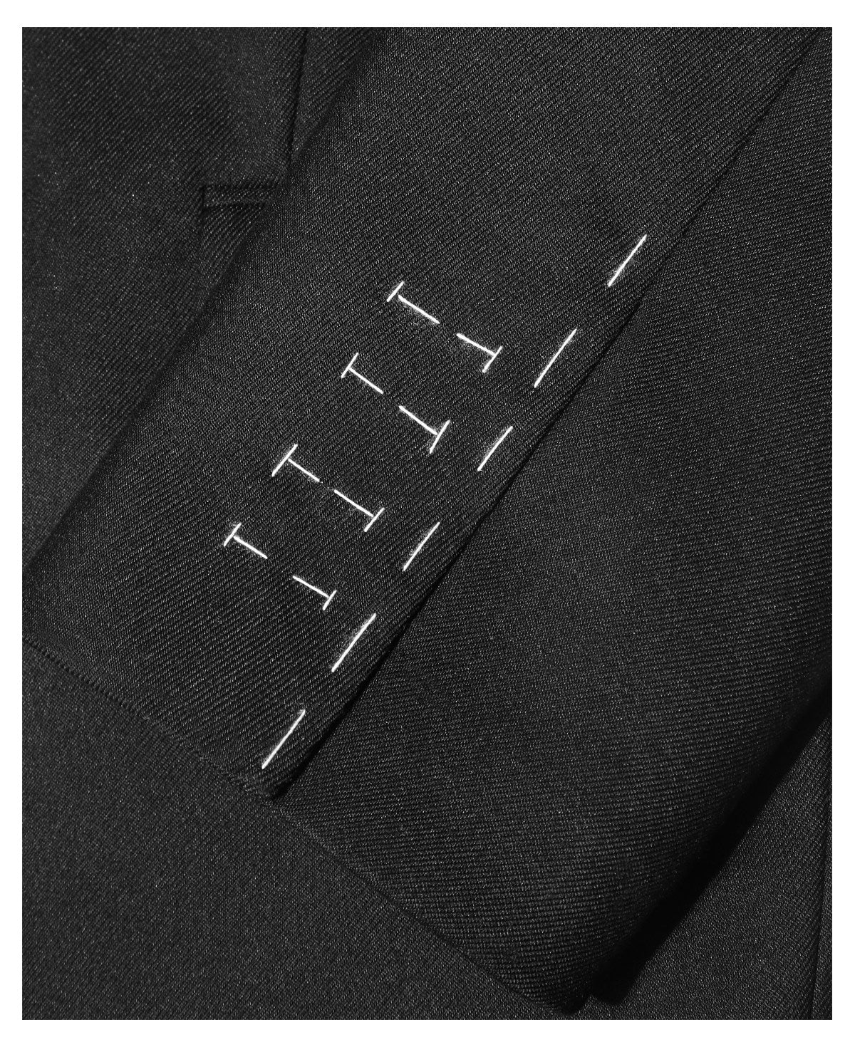 e3c665d8-df59-4d1b-a7c1-4932a571a54f