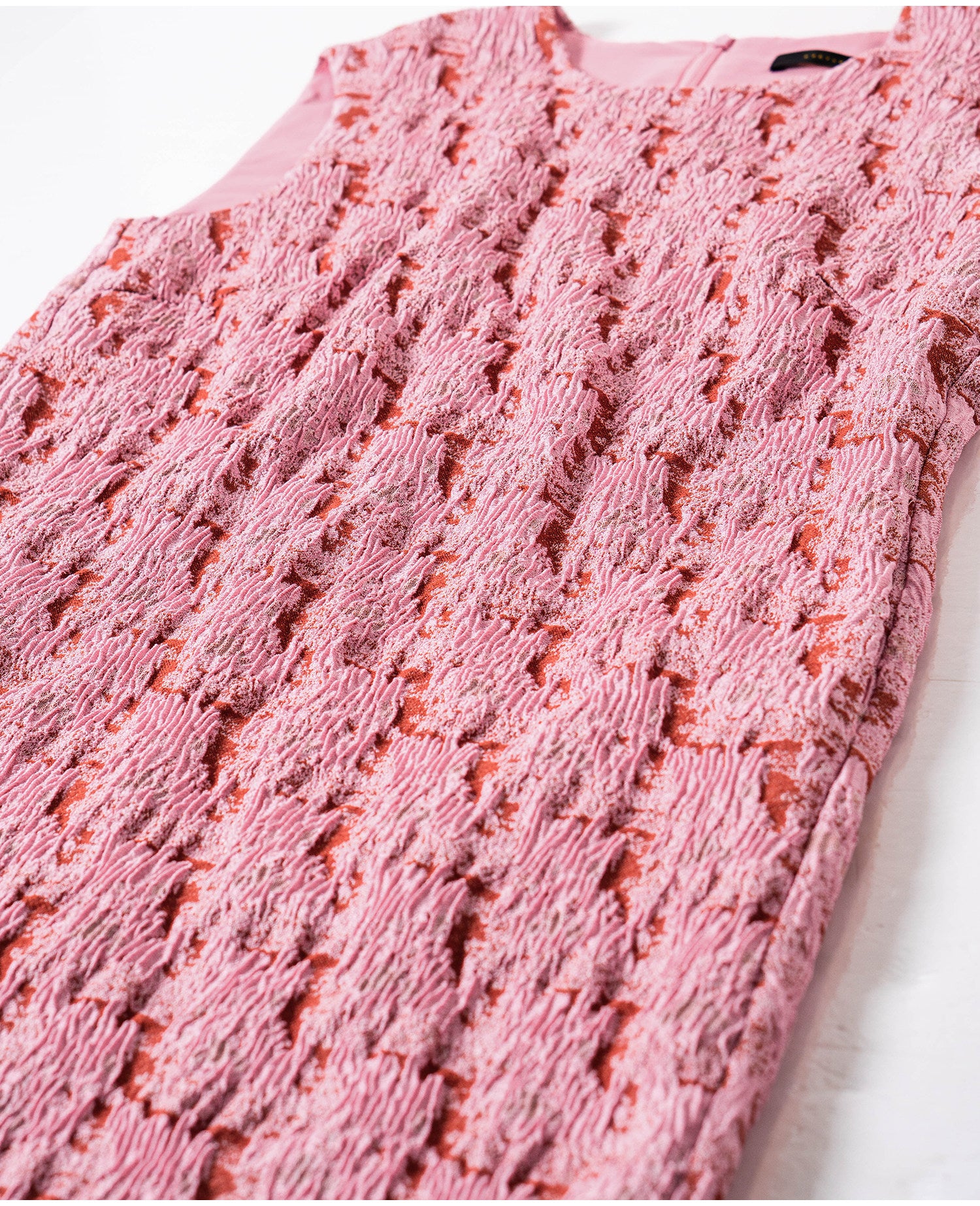 ac5e1cb6-e503-417b-9abe-e0ca478fc3ef