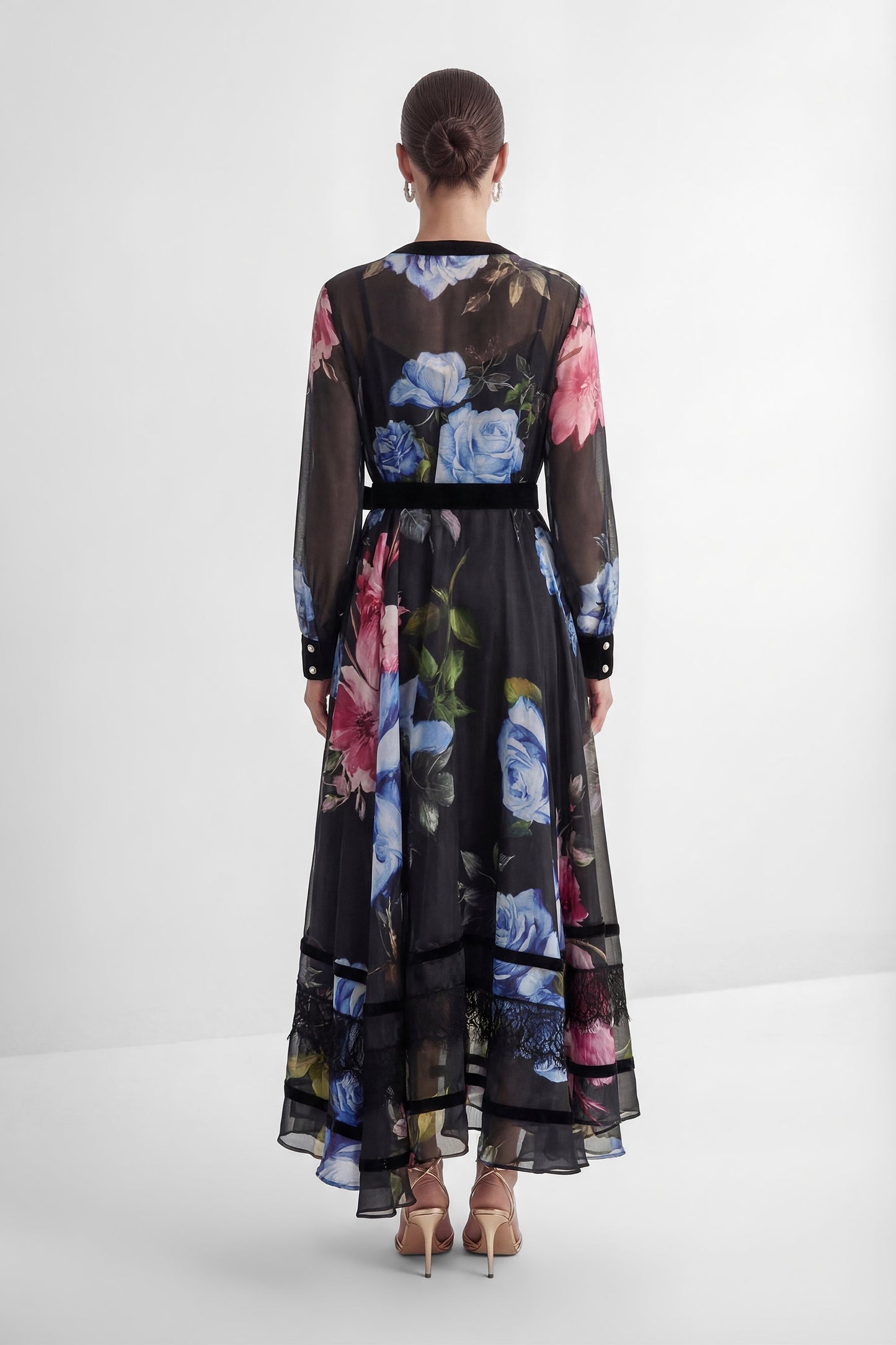 Chloe Stunning Antique Roses Black Floral Maxi Dress