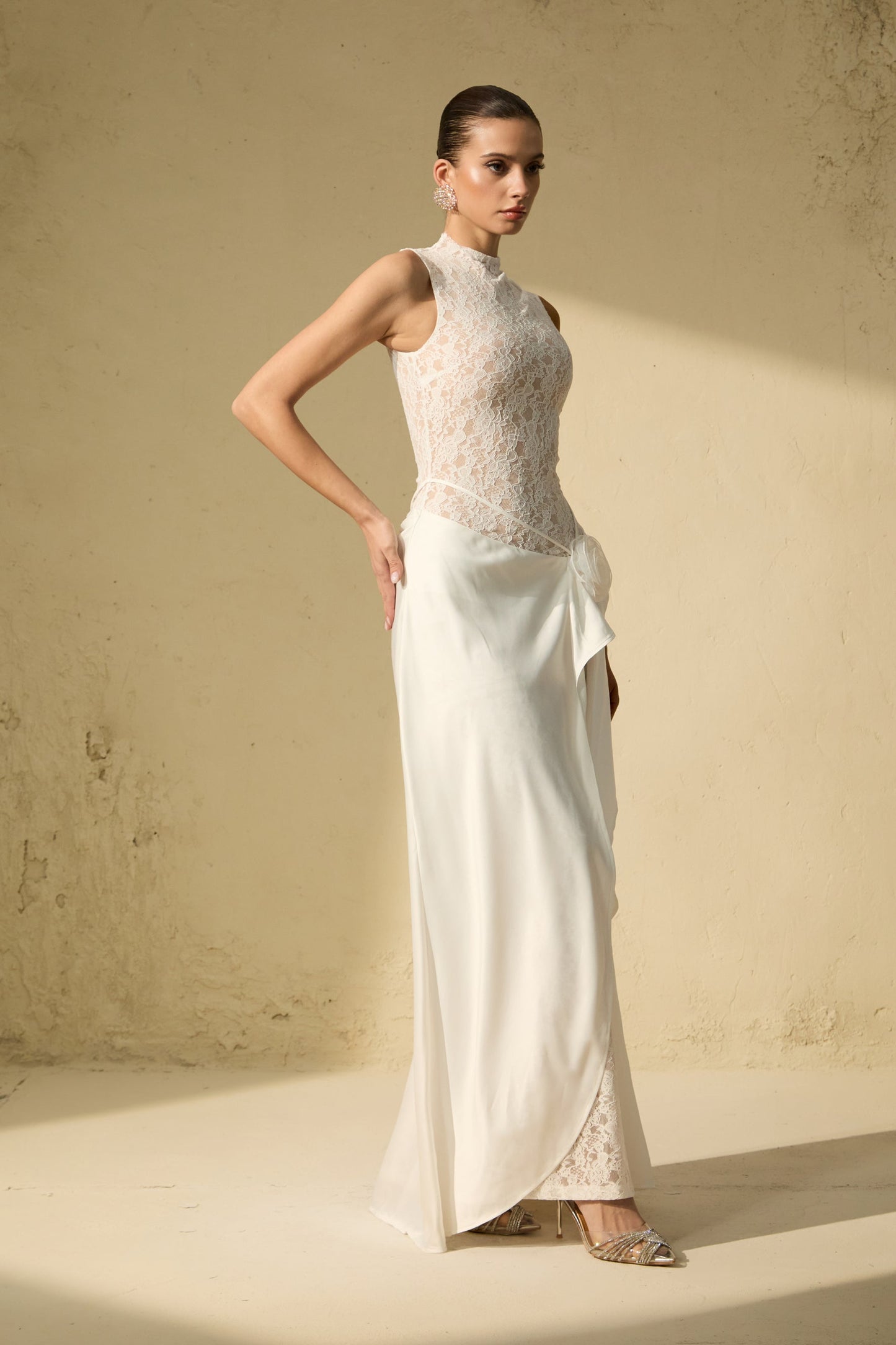 Kate White Floral Lace Sleeveless Maxi Dress