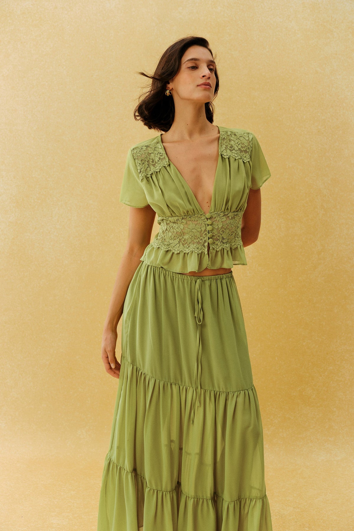 Green Chiffon Lace Short Flutter-Sleeve Tiered Cropped Top & Maxi Skirt Set