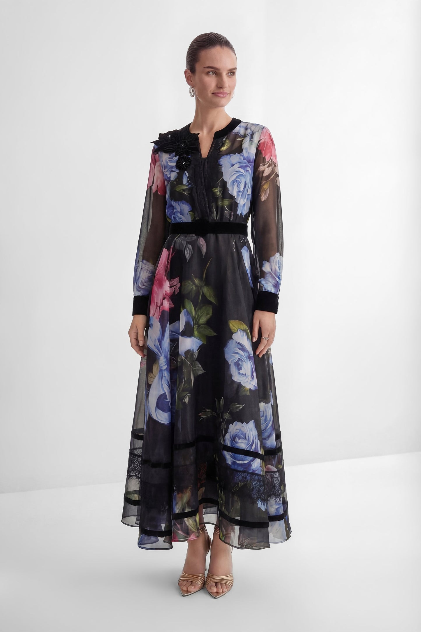 Chloe Stunning Antique Roses Black Floral Maxi Dress