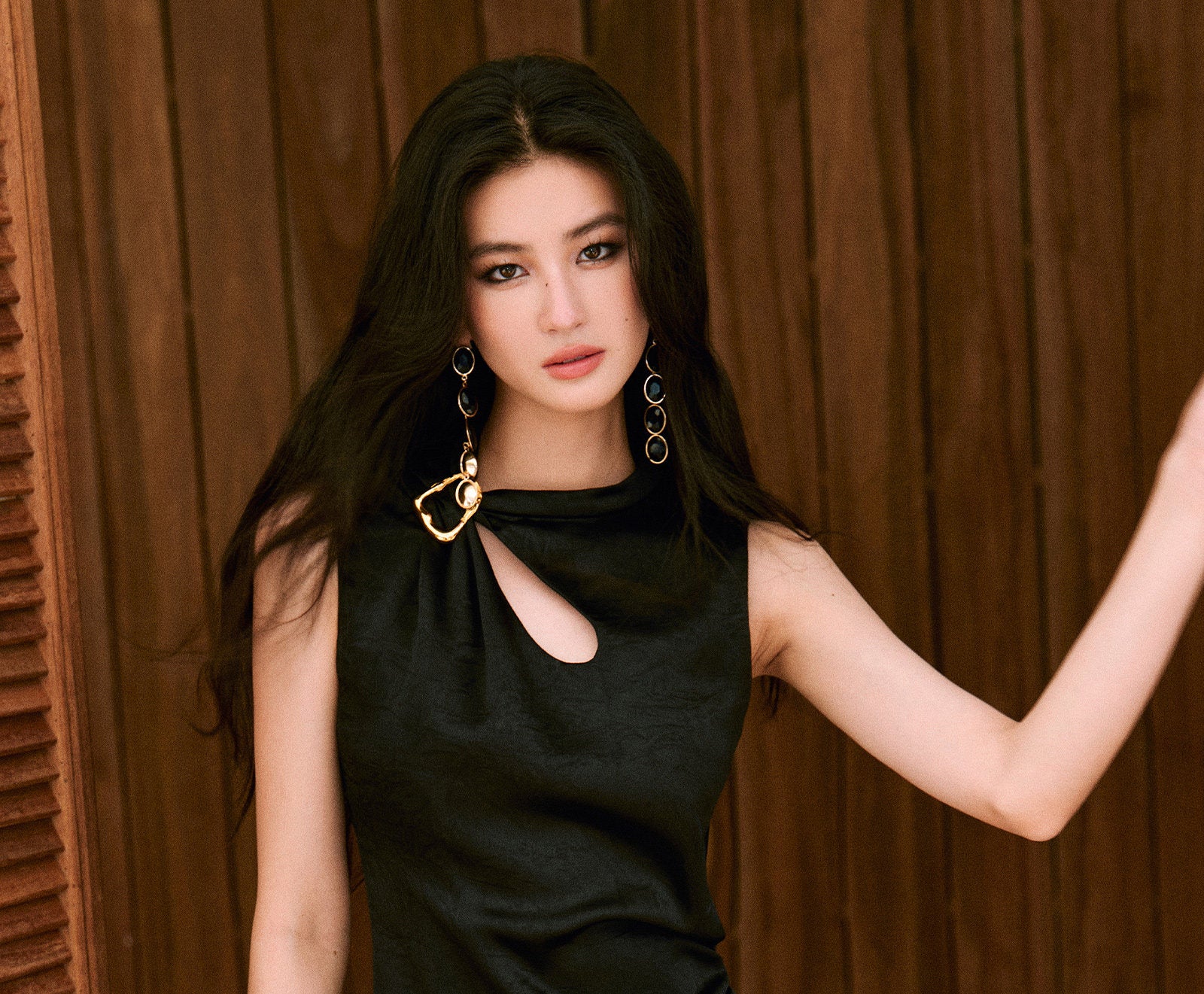 dfb40ce5-77a2-403d-aa94-9486c600388c