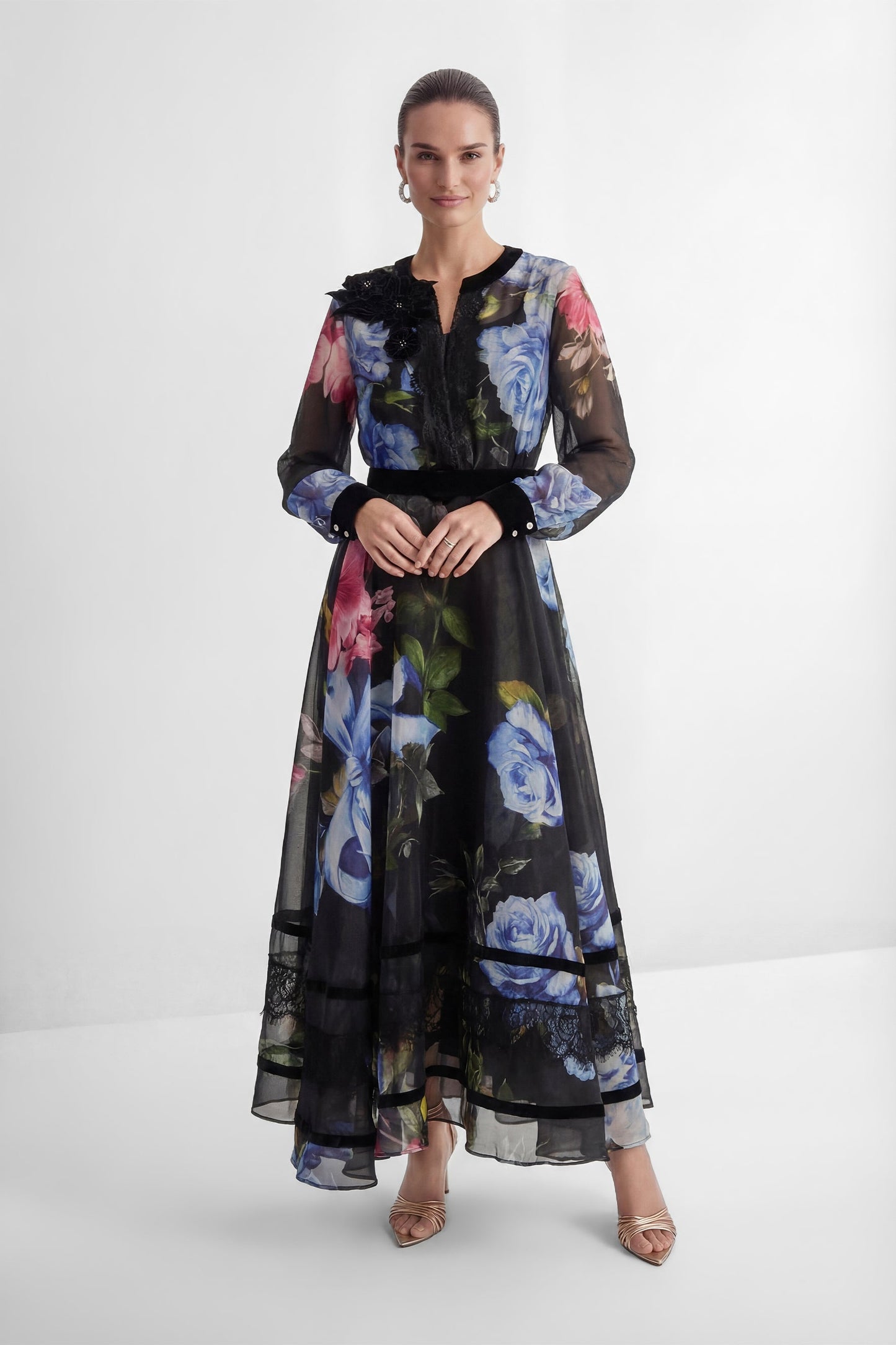 Chloe Stunning Antique Roses Black Floral Maxi Dress