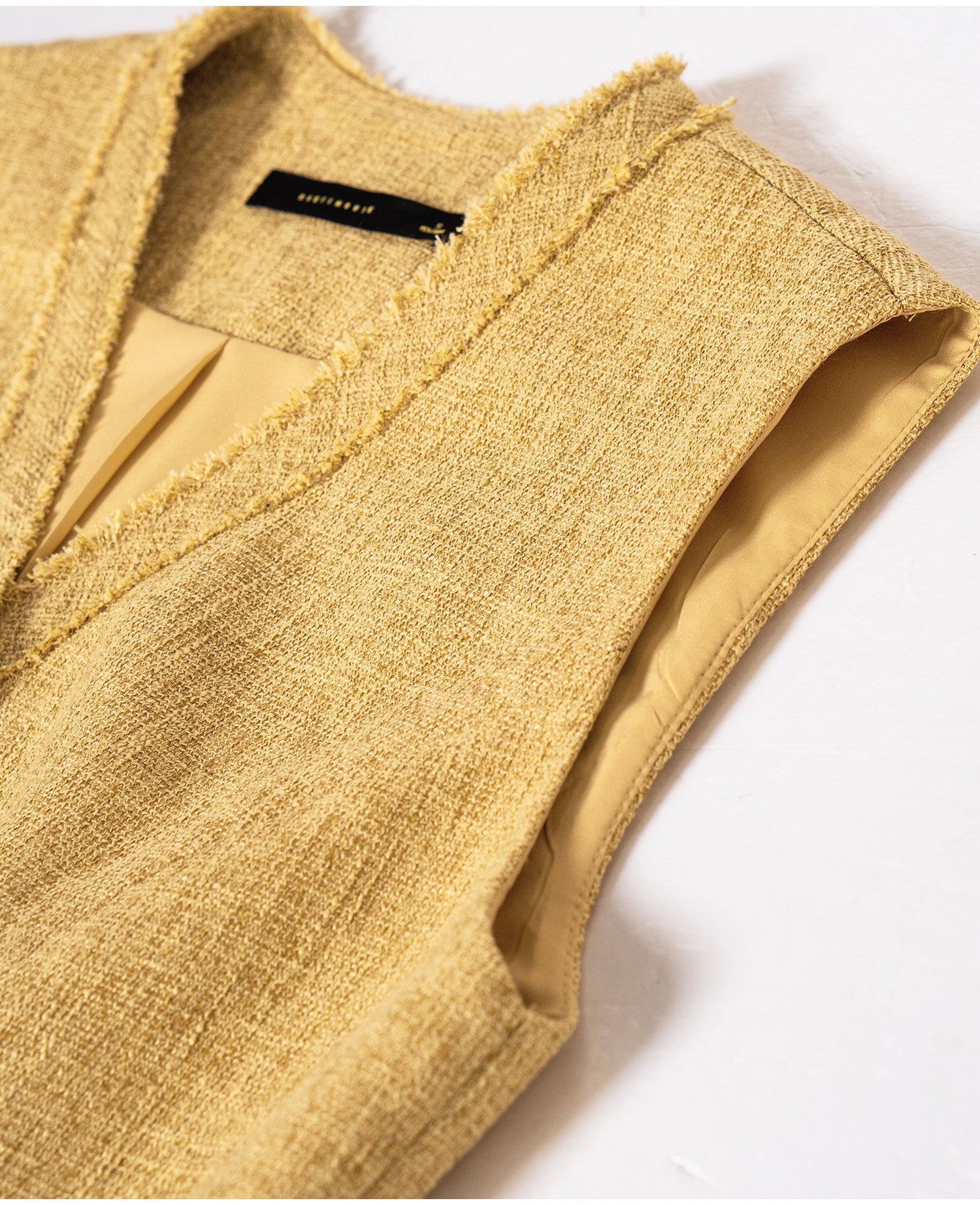 98ba69ab-ec41-407f-b121-ab1e220f9175