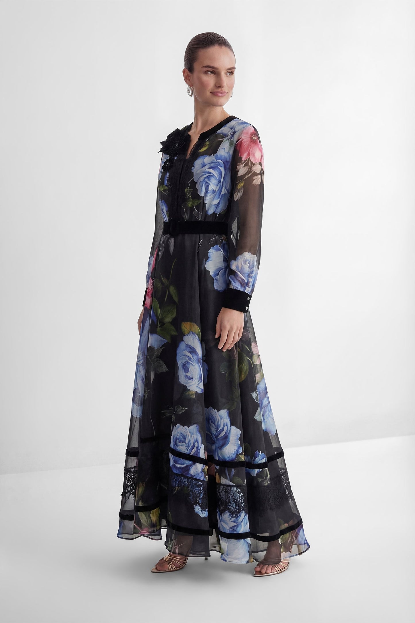 Chloe Stunning Antique Roses Black Floral Maxi Dress
