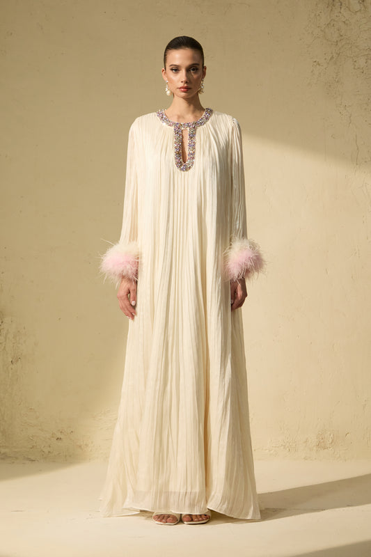 Chic Pink Feathered Cuff Chiffon Maxi Dress