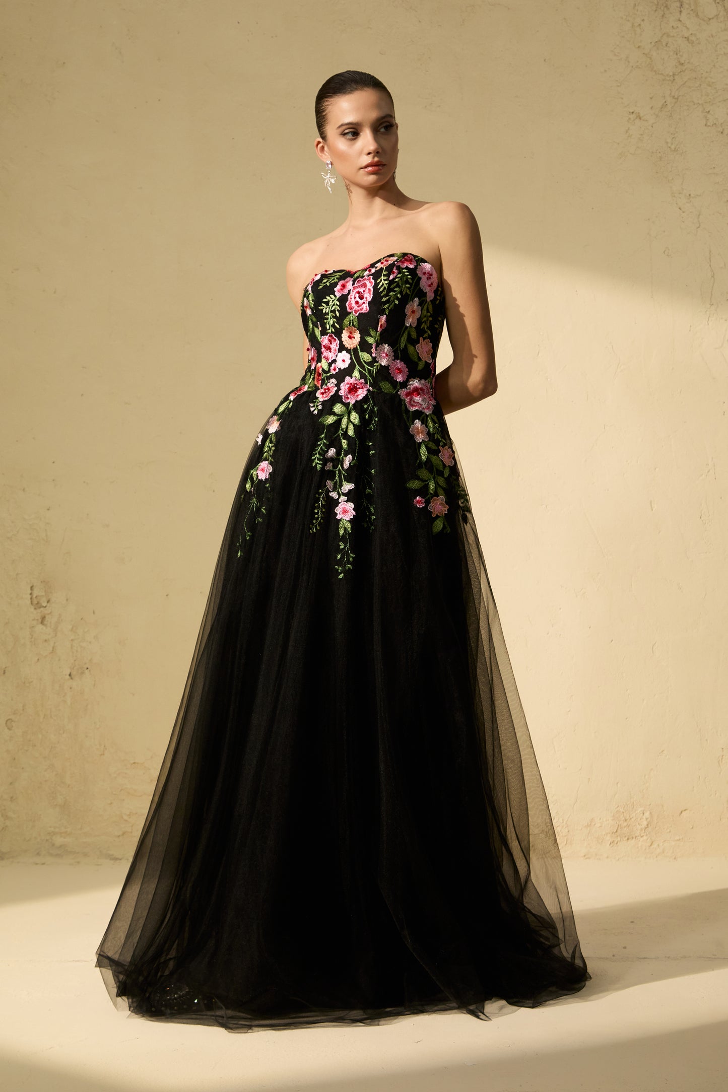 Elegant Black Floral Embroidered Strapless Maxi Dress
