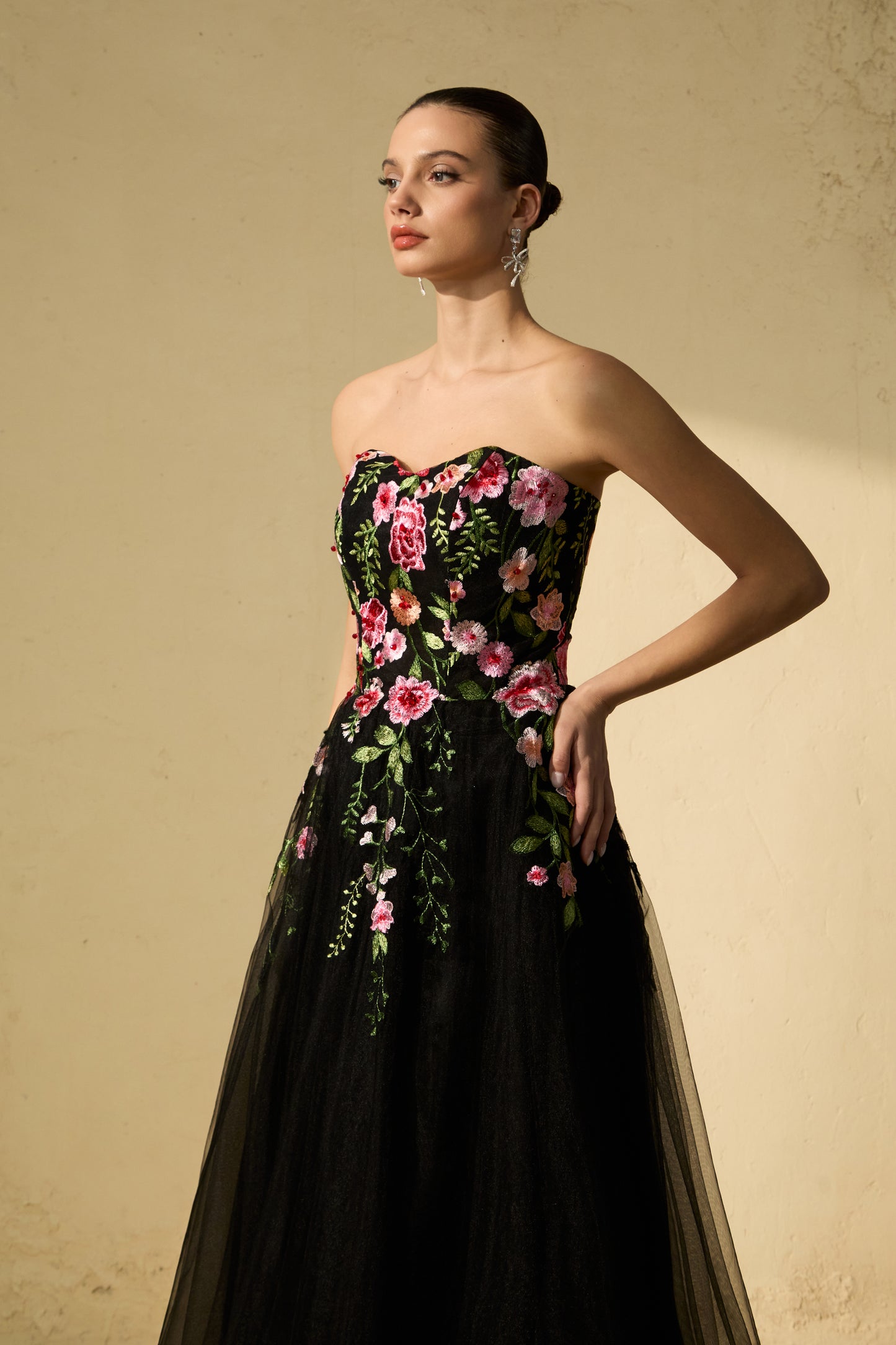 Elegant Black Floral Embroidered Strapless Maxi Dress
