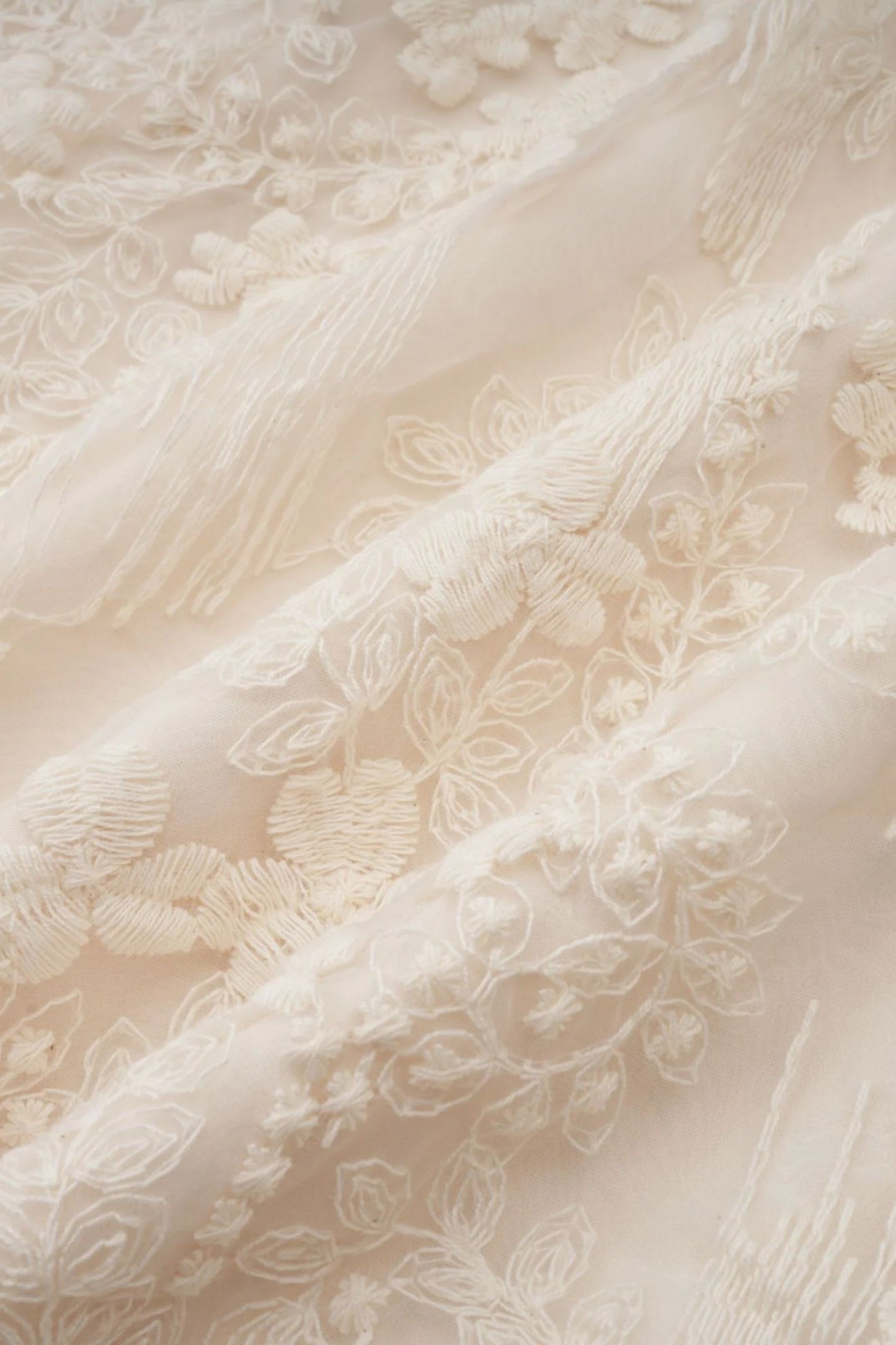 Modern Vintage Sakura Embroidered Lace Midi Dress