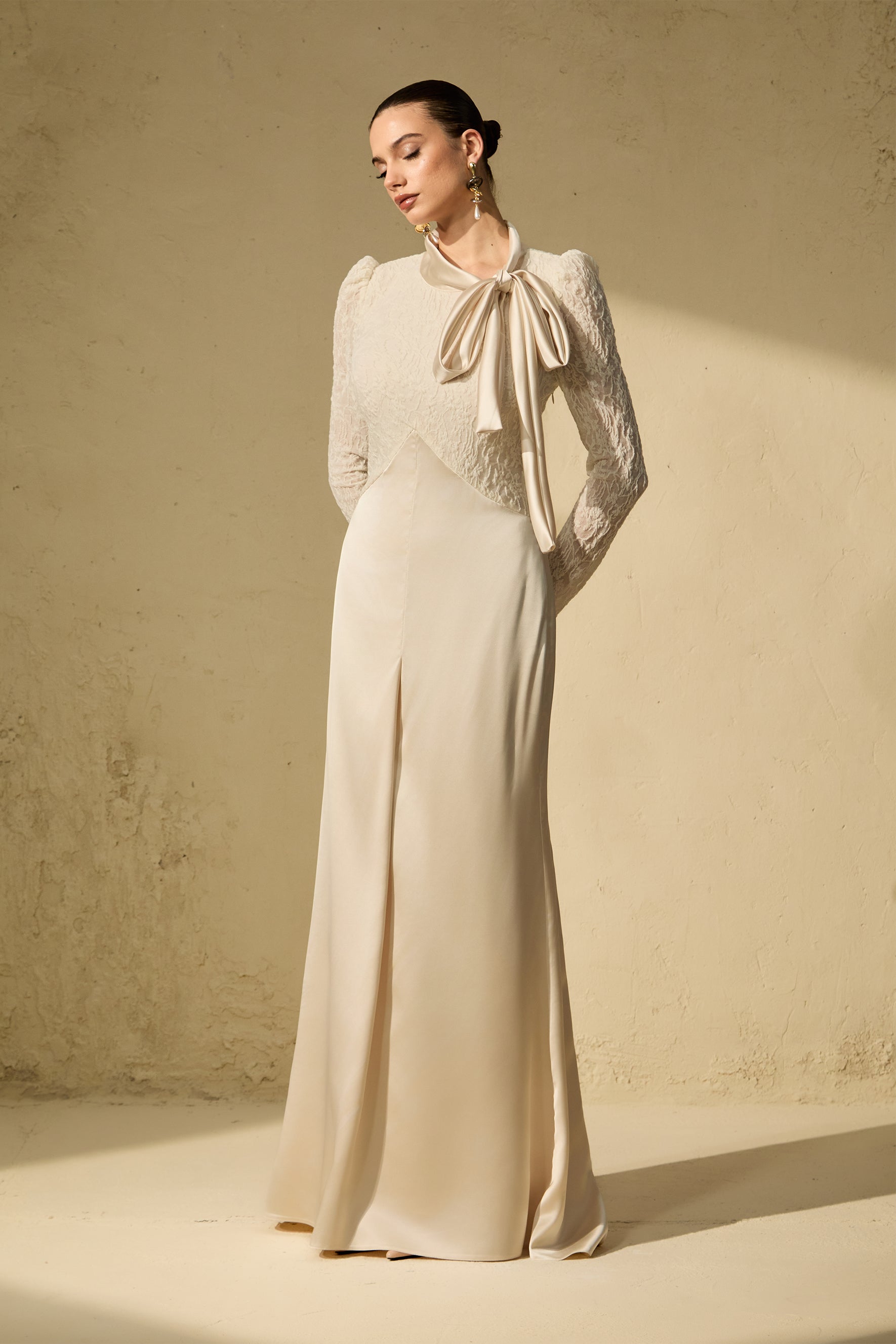 Elegant White Bow Neck Lace Maxi Dress