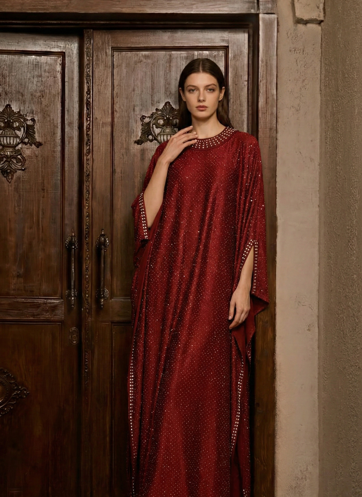 聚酯纖維長袍式連衣裙，鑲嵌水鑽