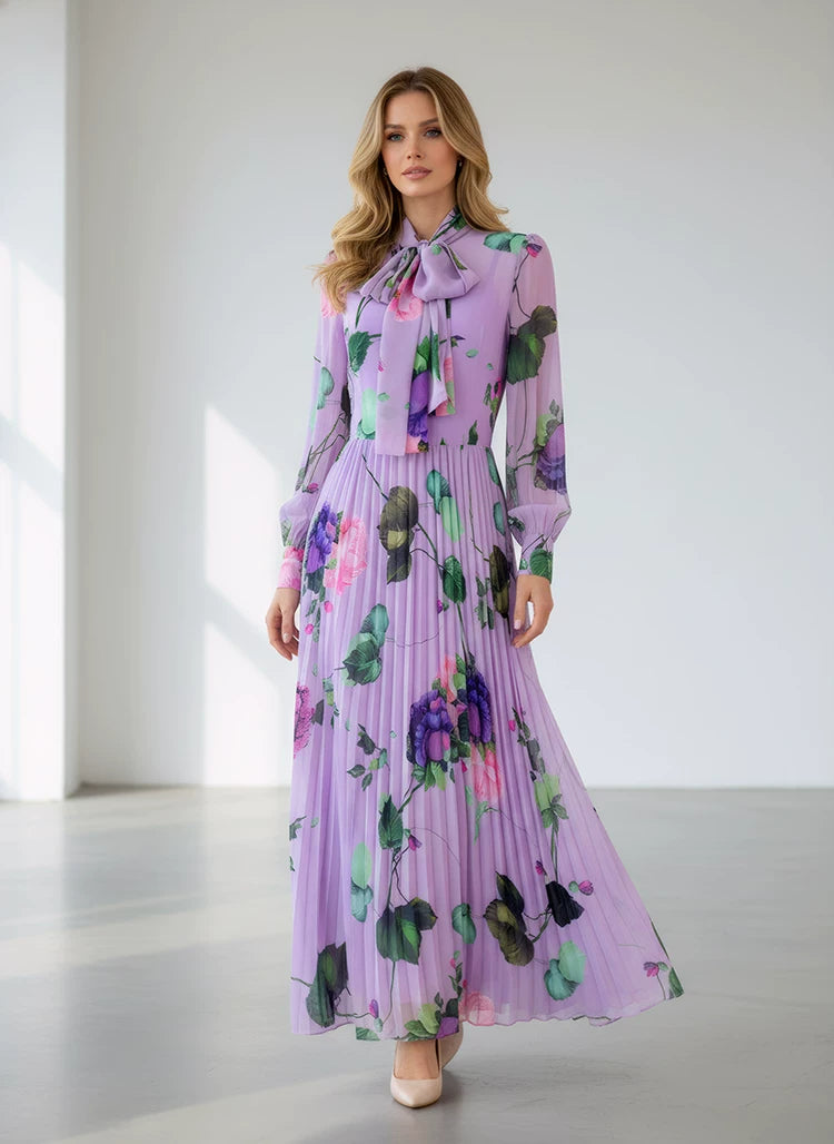 فستان طويل من حرير التوت بتصميم مطوي وربطة عنق