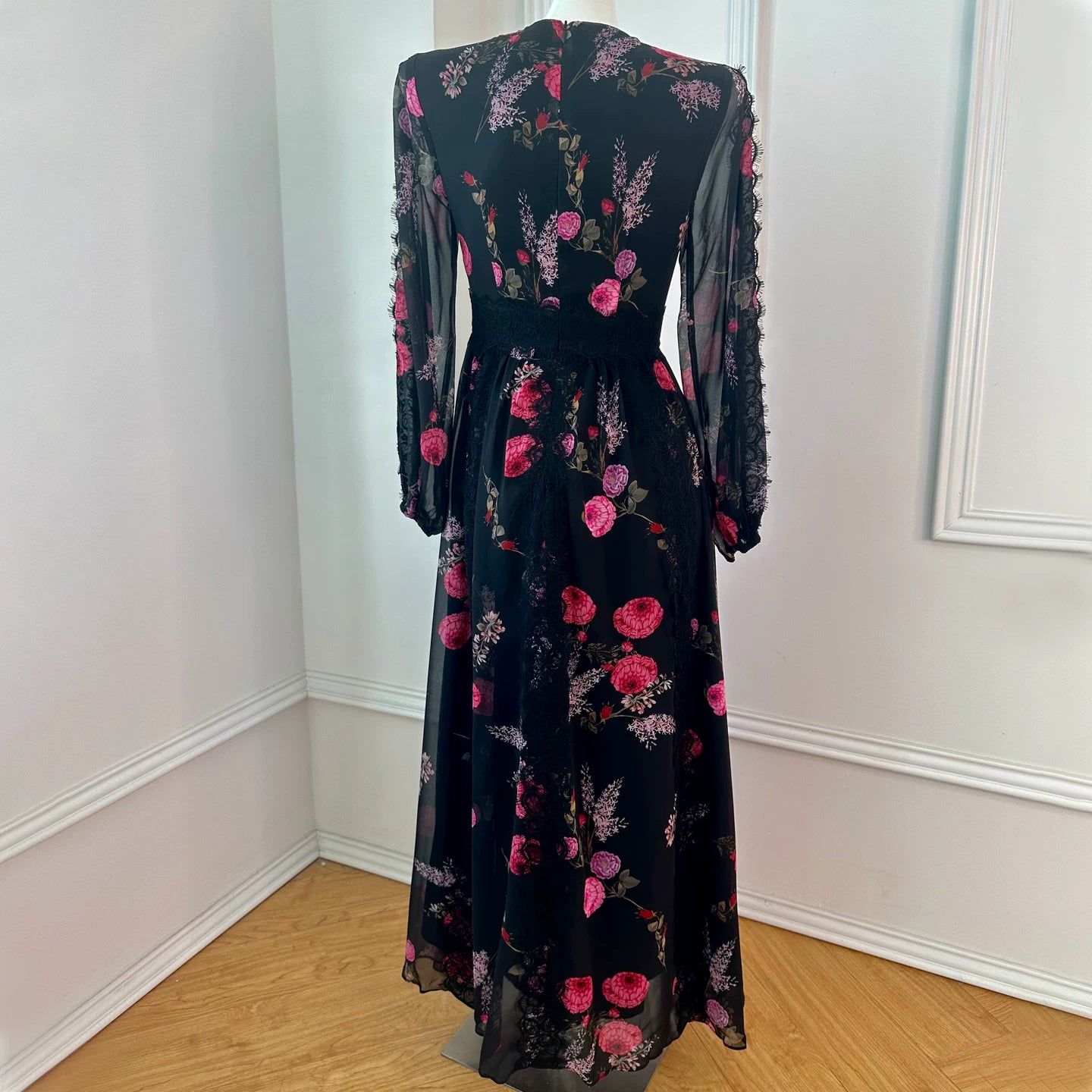 Polyester V-Neck Lace Patchwork Long Dress