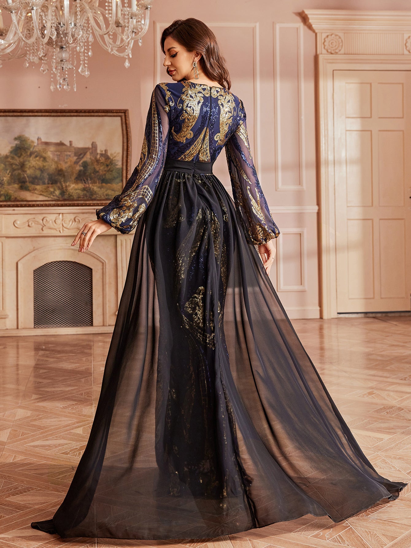 فستان عباية حريري - عباءة شفافة مزينة بالترتر الباروكي