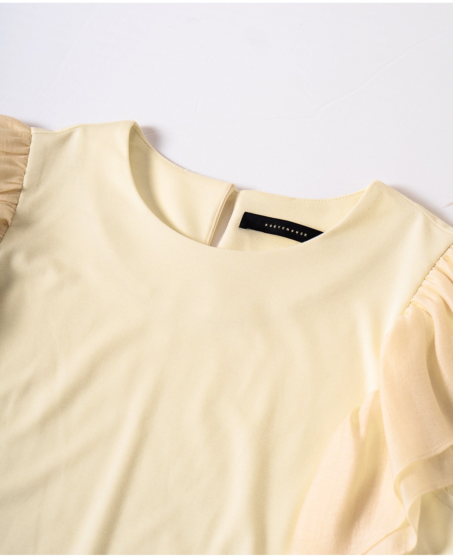 f6923f99-92c9-4c98-b6cd-cde77e23004c