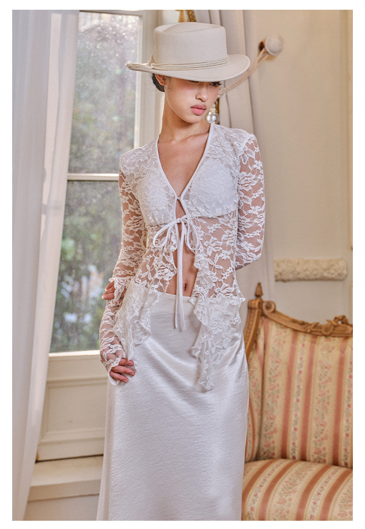 Lace Knitted Top with V-Neck Design
